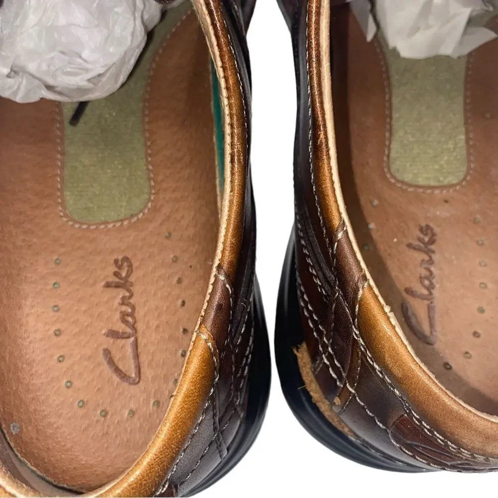 Clarks pre owned